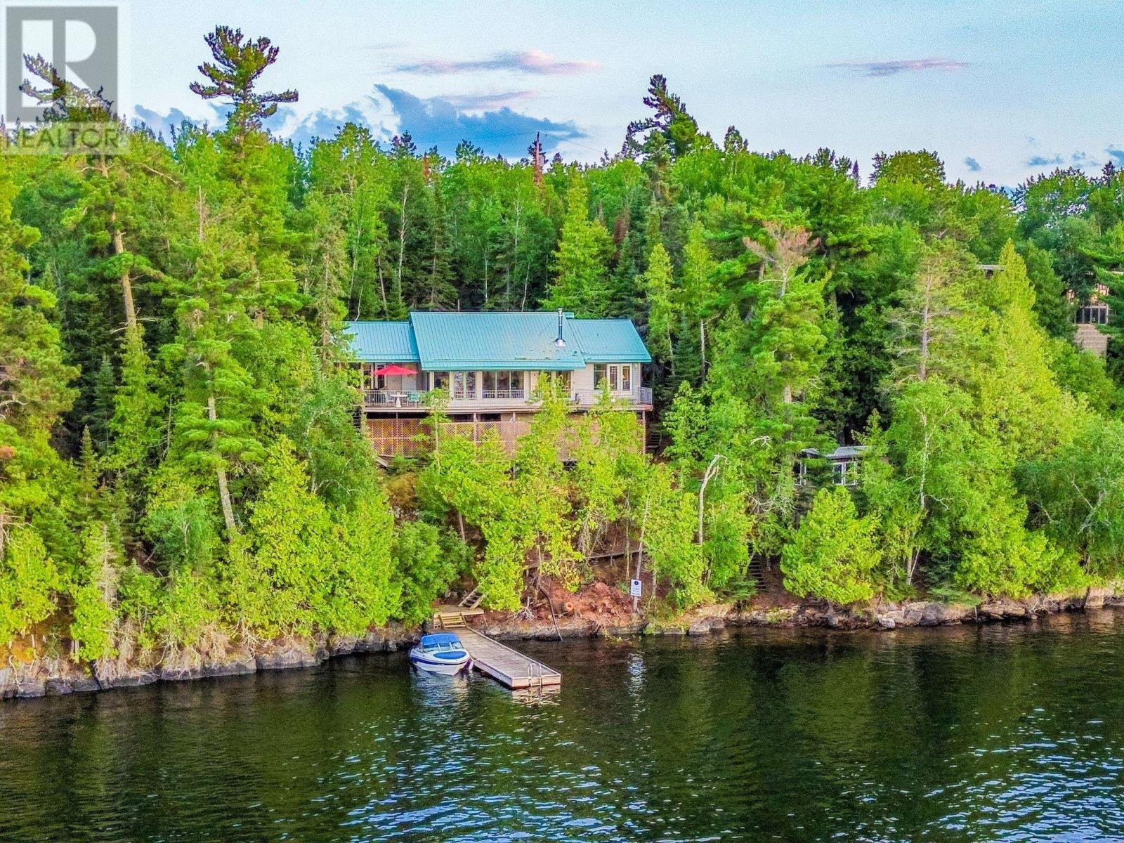 5 Whiskey Jack Ways Shore Poplar Bay, S Of Kenora, ON P0X 1C0
