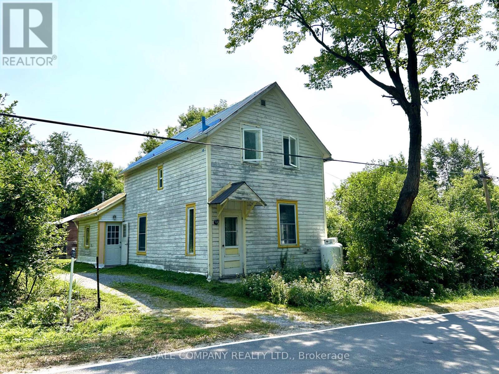 212 Blakeney Rd, Mississippi Mills, ON K0A 1A0