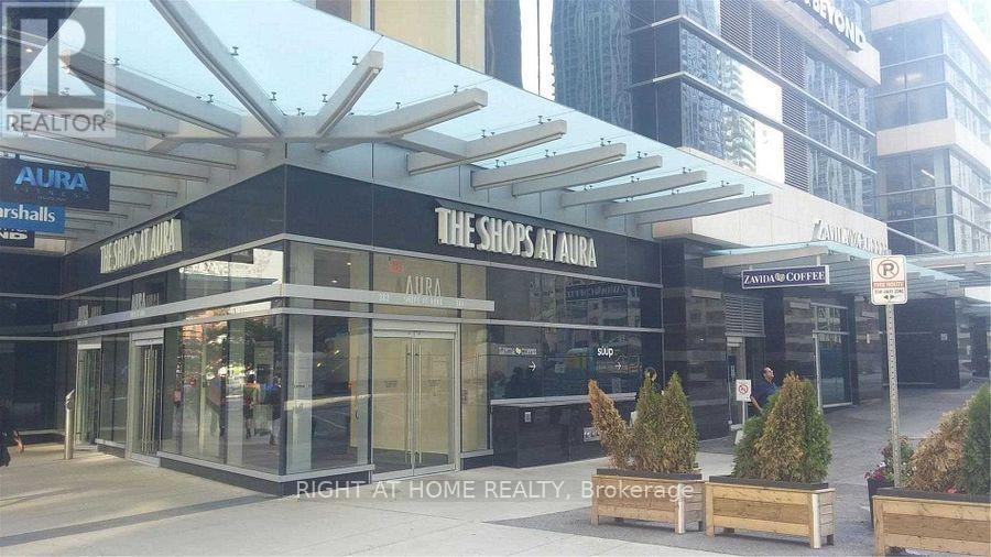 7405 388 Yonge St, Toronto, ON M5B 0A4