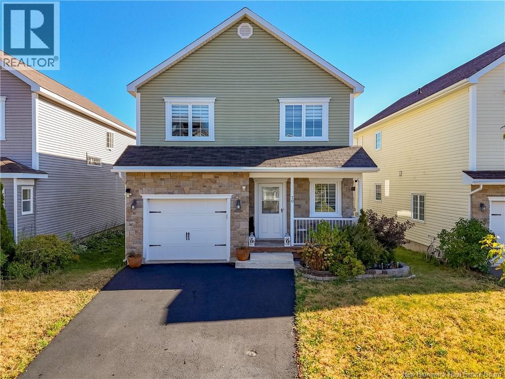 70 Ridgeline Cres, Fredericton, NB E3C 0E9