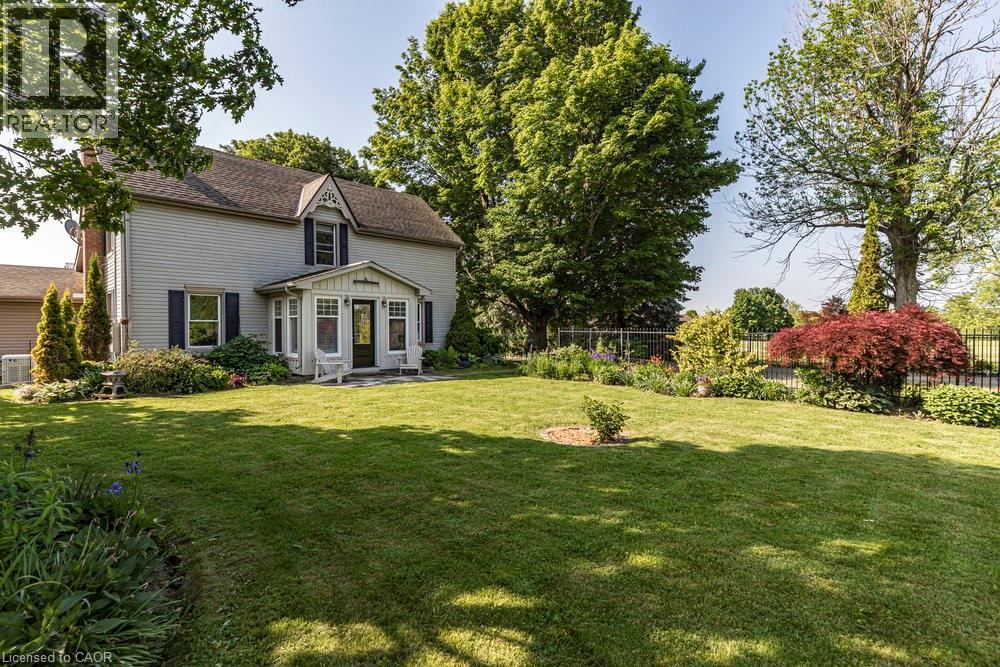 516 Concession 7 Rd E, Hamilton, ON L8B 1T6