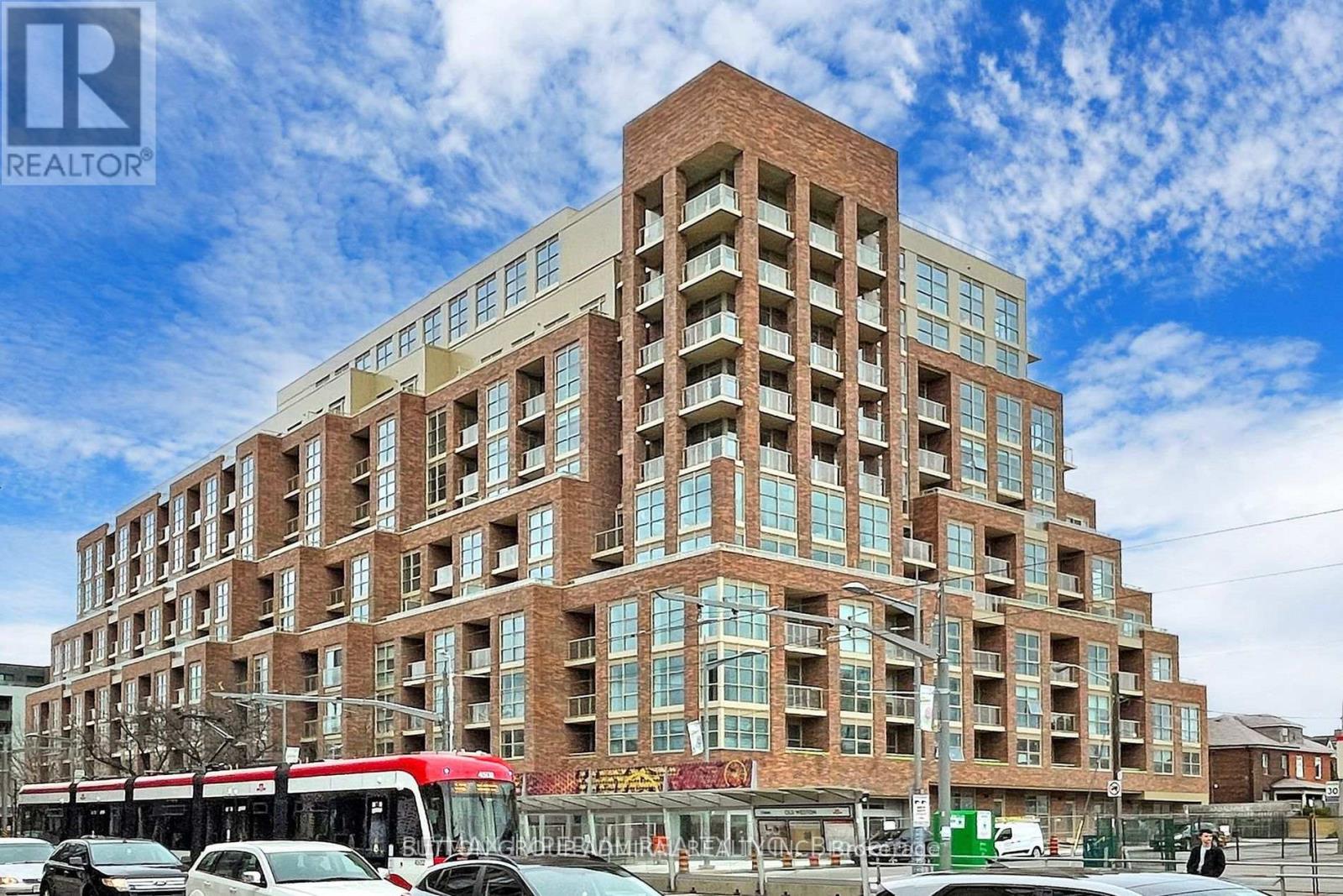 706 1787 St Clair Ave W, Toronto, ON M6N 0B7