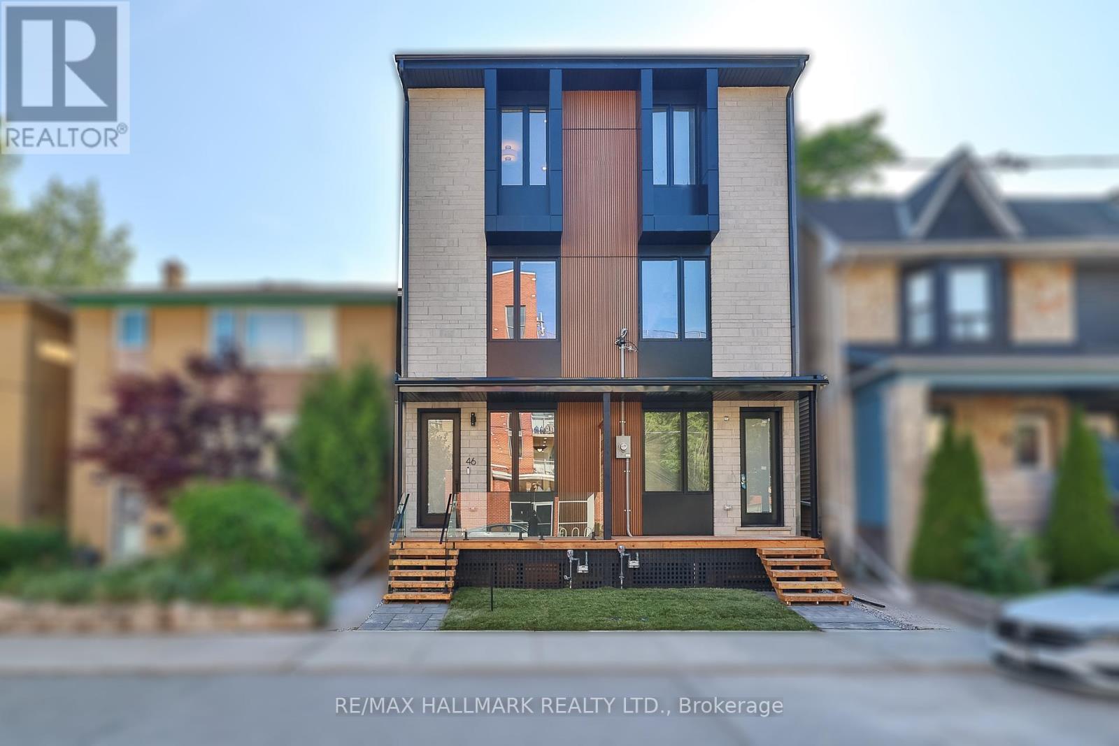 46 Pape Ave #a, Toronto, ON M4M 2V6