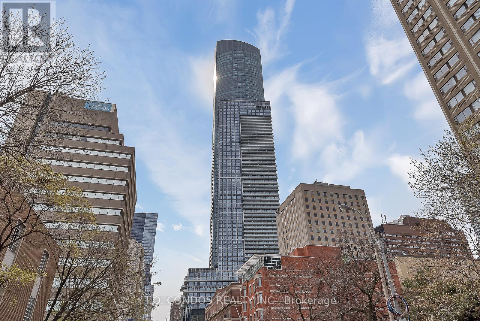 3808 386 Yonge St, Toronto, ON M5B 0A4