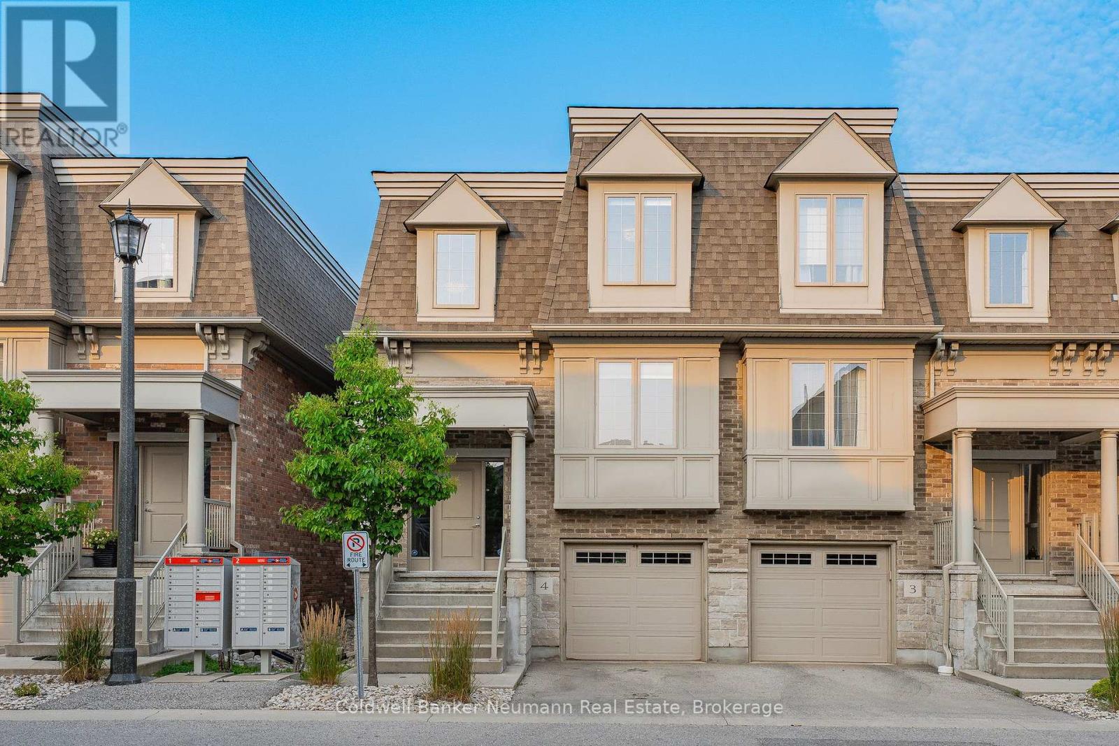 4 72 York Rd, Guelph, ON N1E 0M3