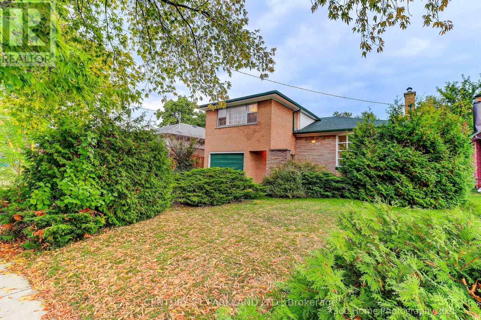 197 Brimorton Dr, Toronto Woburn, ON M1H 2C4