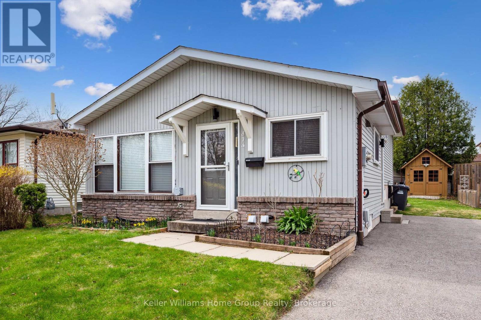 373 W Acres Dr, Guelph, ON N1H 7B3