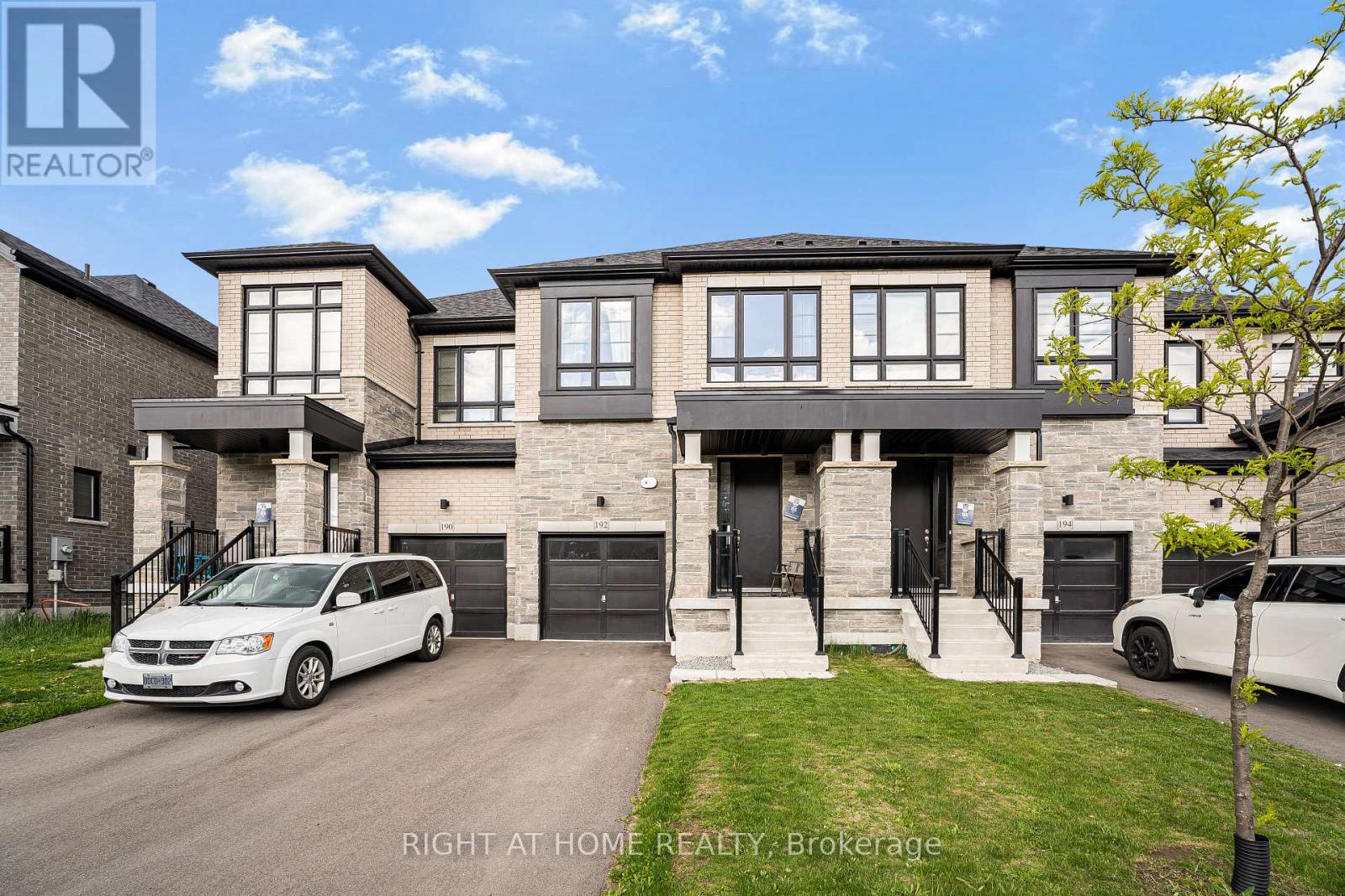 192 Closson Dr, Whitby, ON L1P 0M6