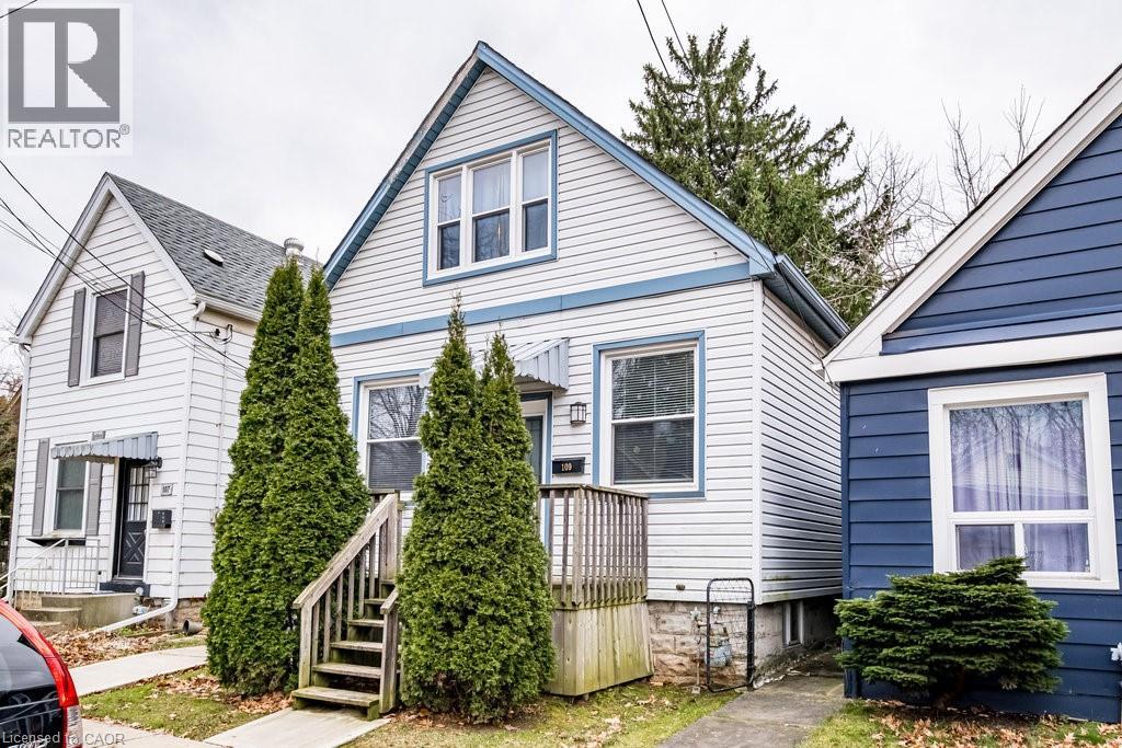 109 Royal Ave, Hamilton, ON L8S 2C6