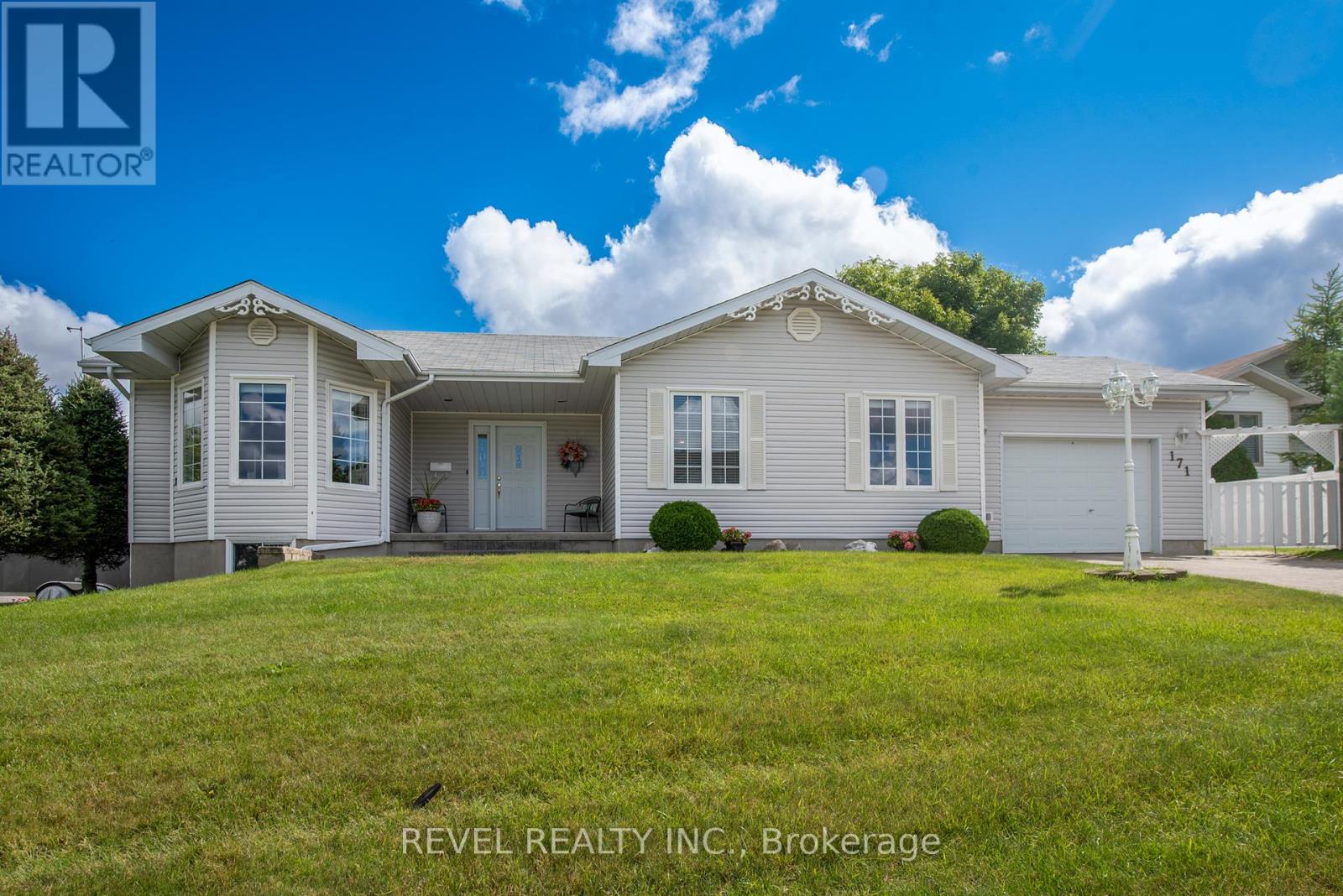 171 Mascioli Blvd, Timmins, ON P4P 1H5