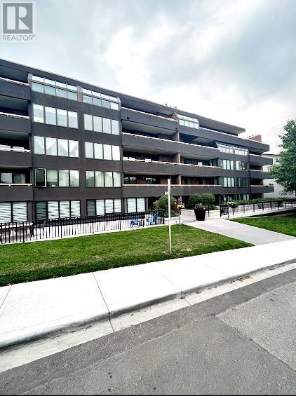 511 56 Avenue Sw Unit 405, Calgary, AB T2V 0G6