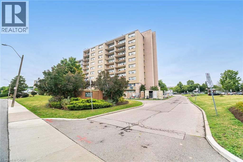 15 Albright Road Unit 14, Hamilton, ON L8K 5J2
