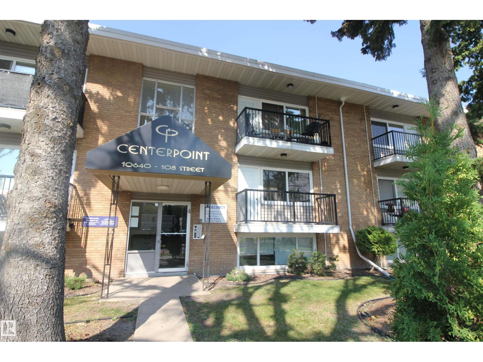 10640 108 Street Northwest #28, Edmonton, AB T5H 3A1