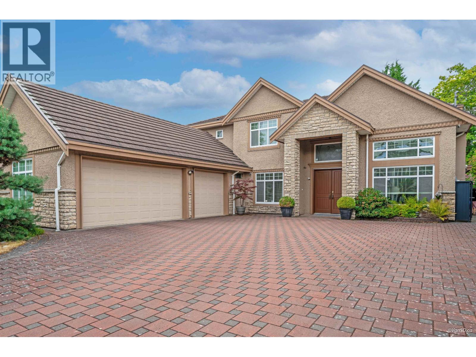 8811 Minler Rd, Richmond, BC V7C 3V1