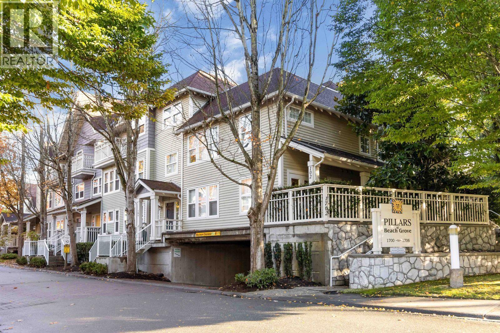1702 56 Street #ph6, Delta, BC V4L 2P5