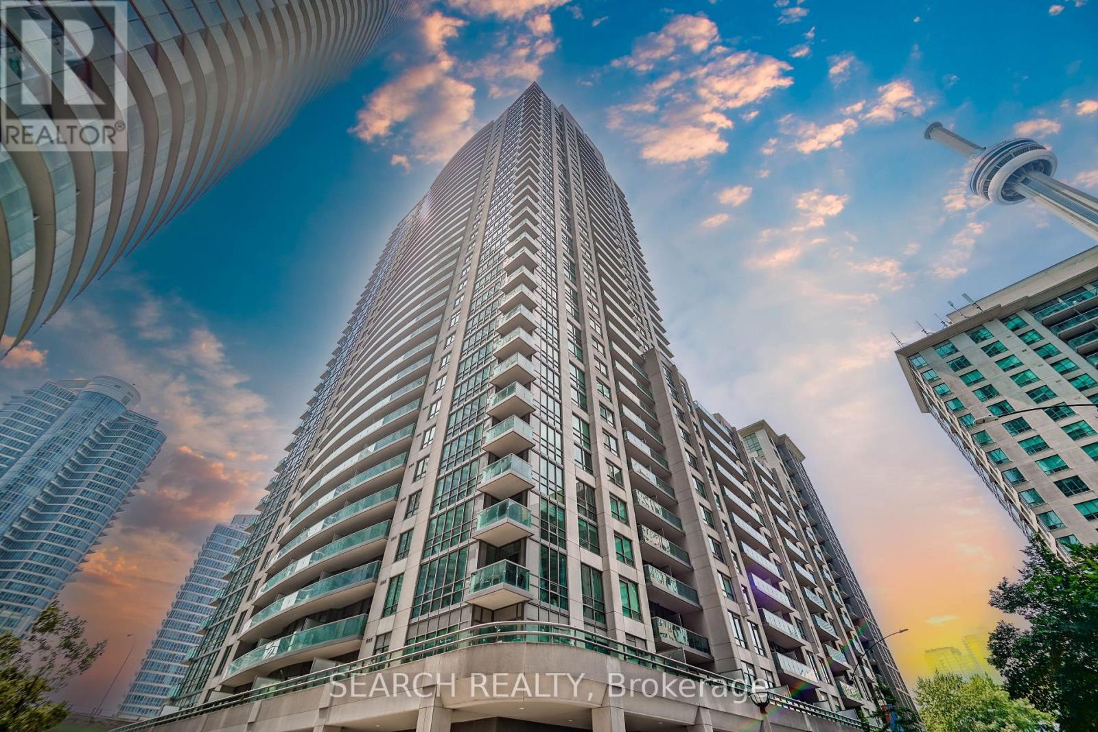 201 19 Grand Trunk Cres, Toronto Waterfront Communities, ON M5J 3A3