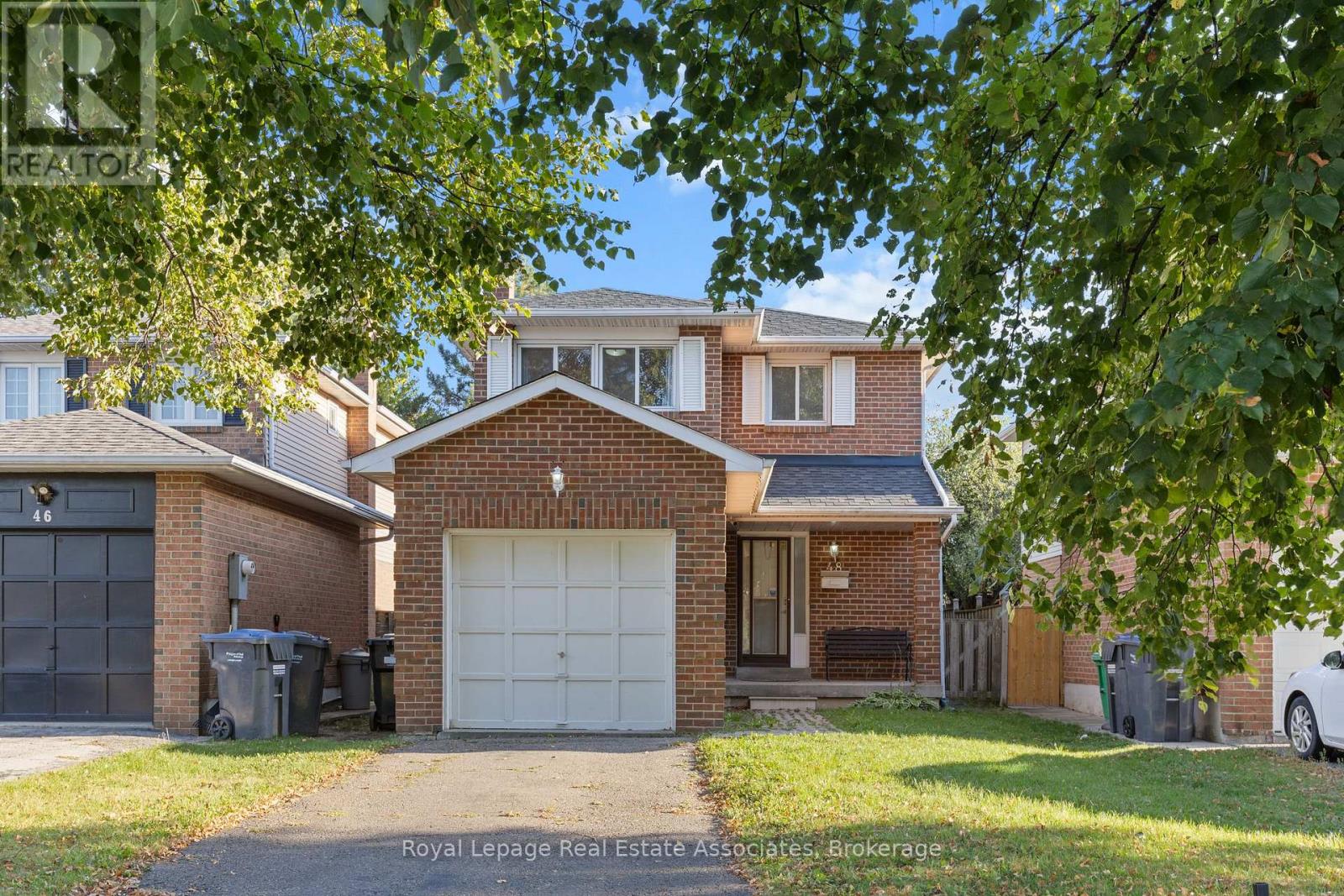 48 Summertime Ct, Brampton, ON L6Z 2B4