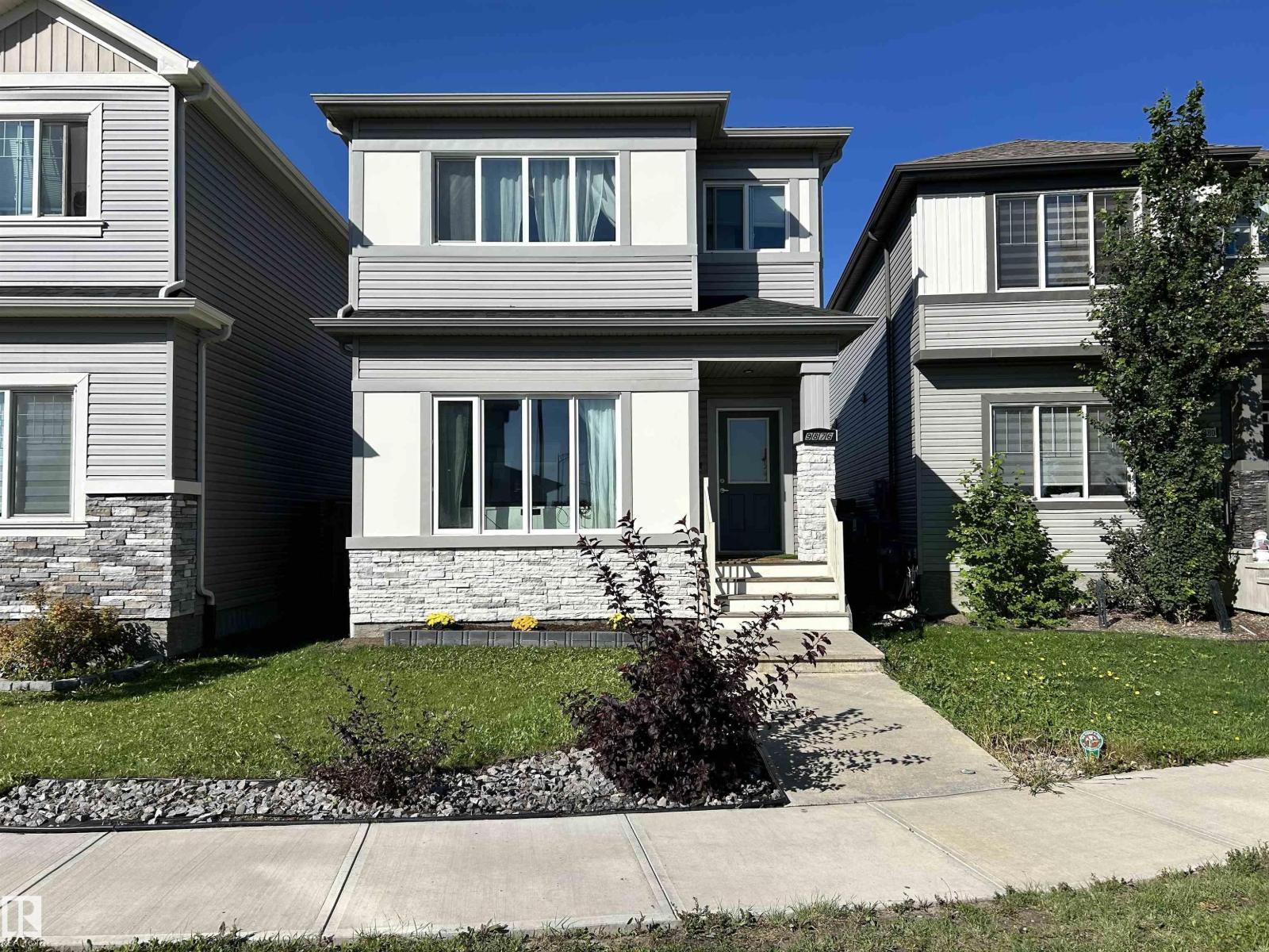 206 St Nw Unit 9876, Edmonton, AB T5T 7L5