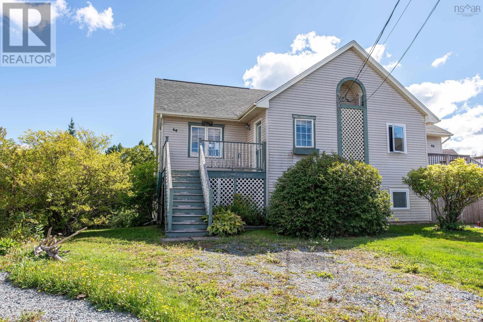 64 Thorncrest Ct, Eastern Passage, NS B3G 1N4