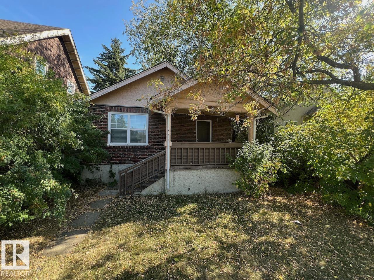 86 St Nw Unit 11243, Edmonton, AB T5B 3H7