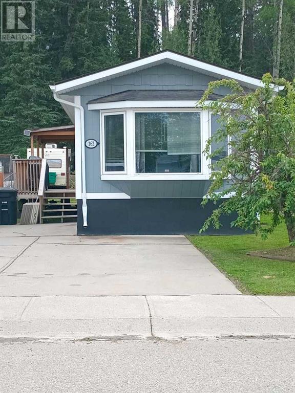 162 Skogg Ave, Hinton, AB T7V 1A5