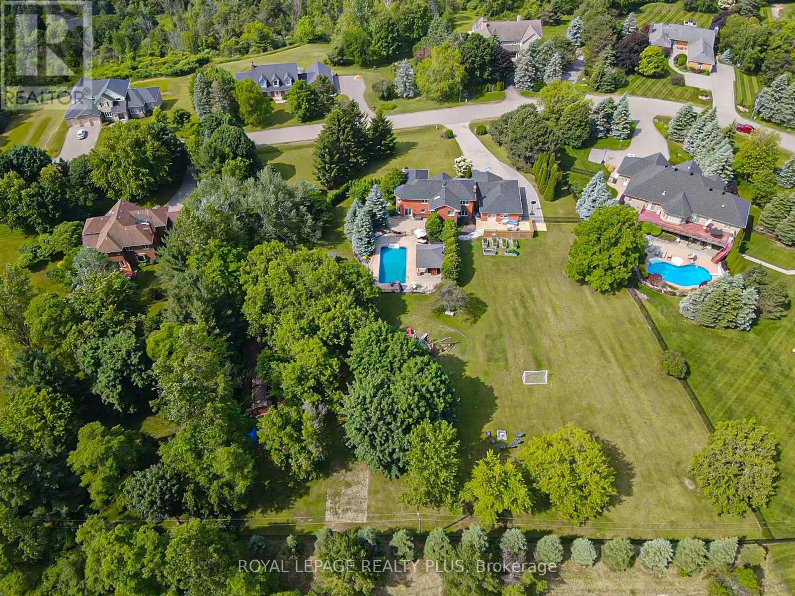 5 Coates Hill Ct, Caledon, ON L7E 0N4