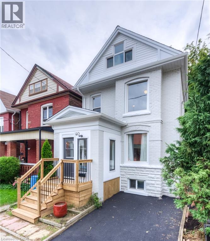 40 Bristol St, Hamilton, ON L8L 2V1