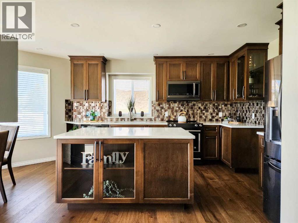 41 Westlyn Dr, Claresholm, AB T0L 0T0