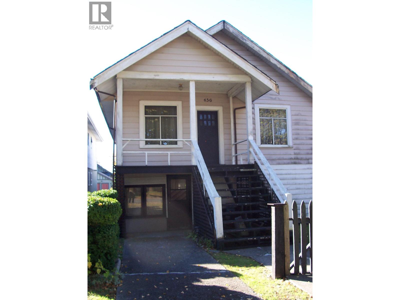 456 E 46th Ave, Vancouver, BC V5W 1Z9