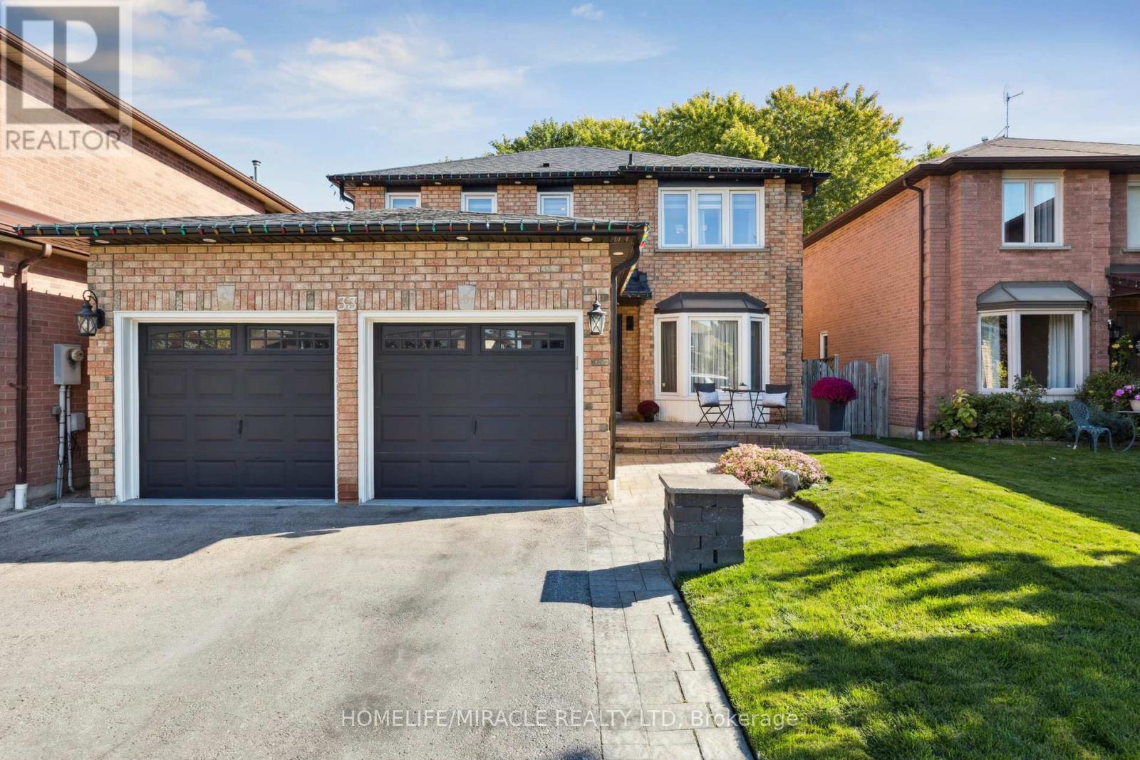 33 Ritchie Ave, Ajax, ON L1S 5V7