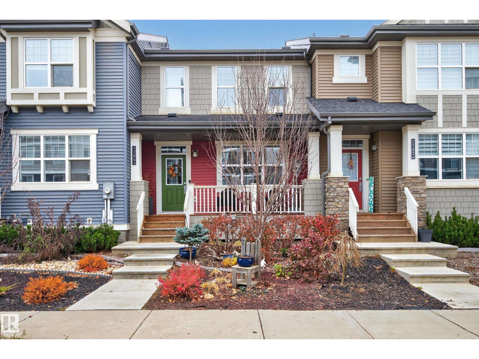 1184 Rosenthal Bv NW, Edmonton, AB T5T 7L3