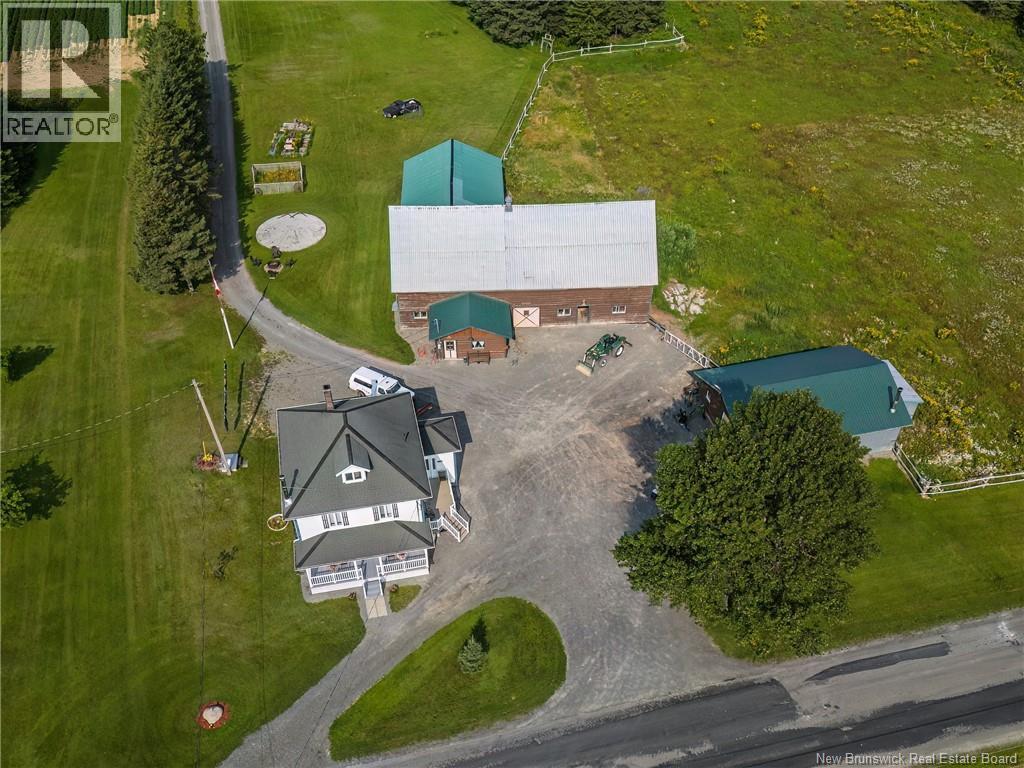 729 Route 260, Saint-quentin, NB E8A 2L7