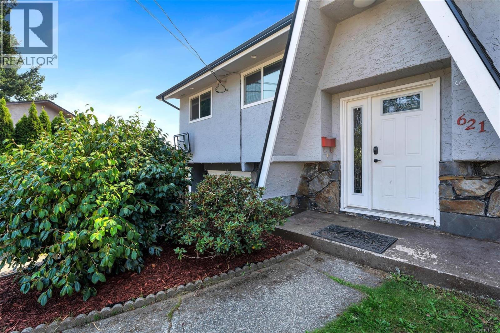 621 Eiderwood Pl, Victoria, BC V9C 2L1