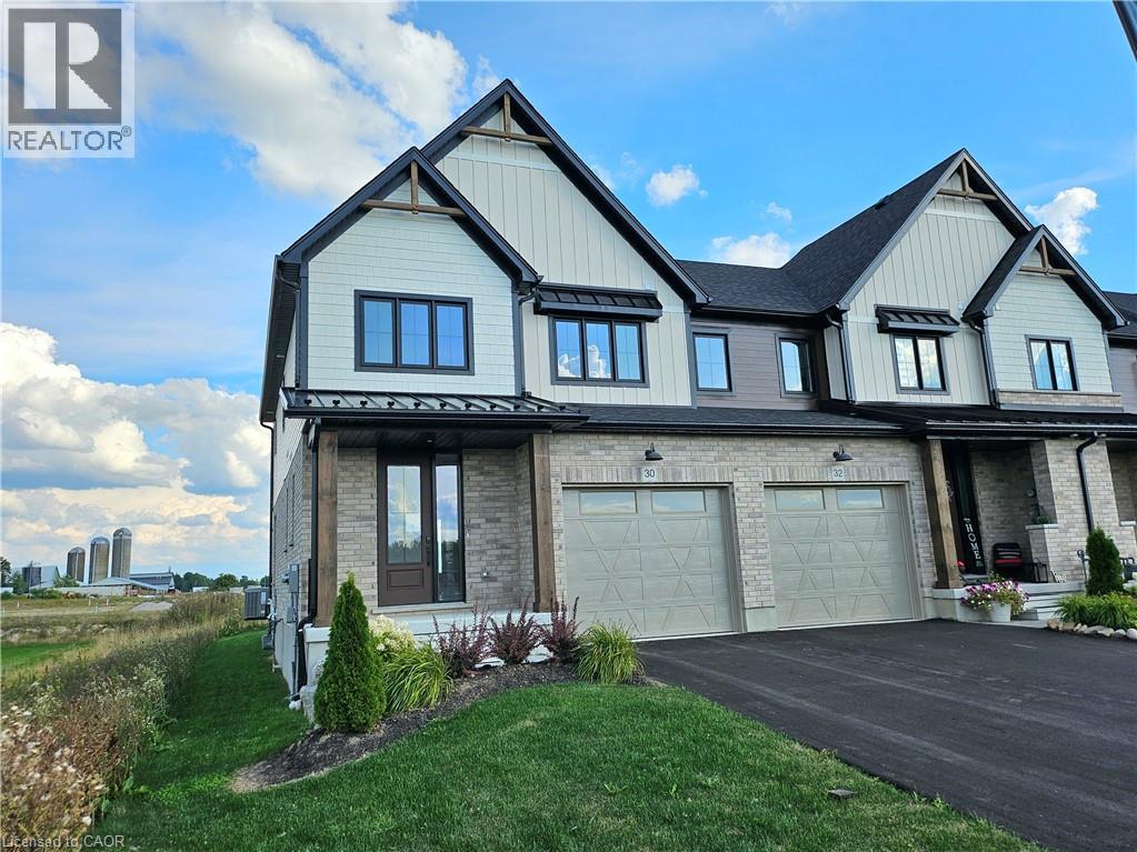 30 Anne St W, Minto, ON N0G 1Z0