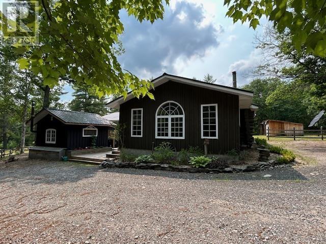 7 Quinn Rd, Iron Bridge, ON P0R 1H0