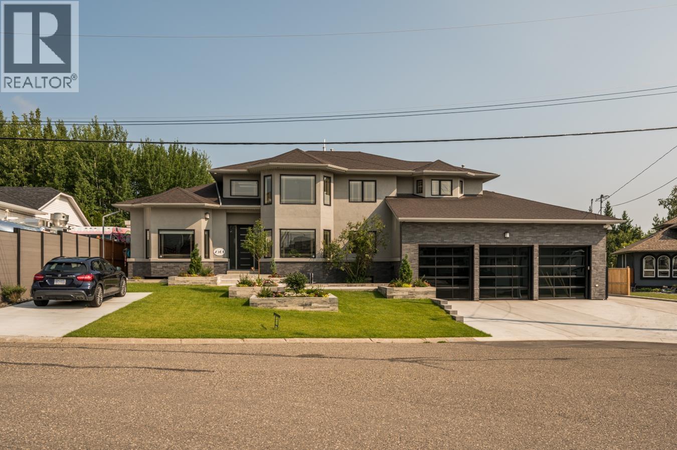 2500 Marleau Dr, Prince George, BC V2N 5G5