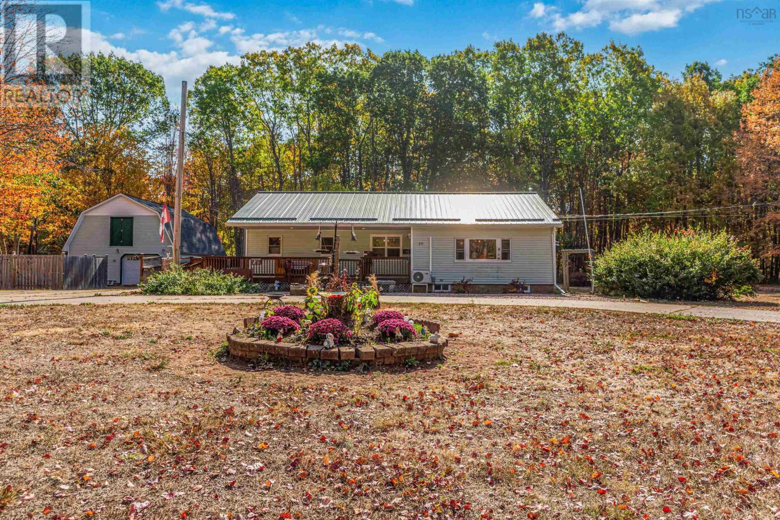 26 Pleasant St, Wilmot, NS B0P 1W0