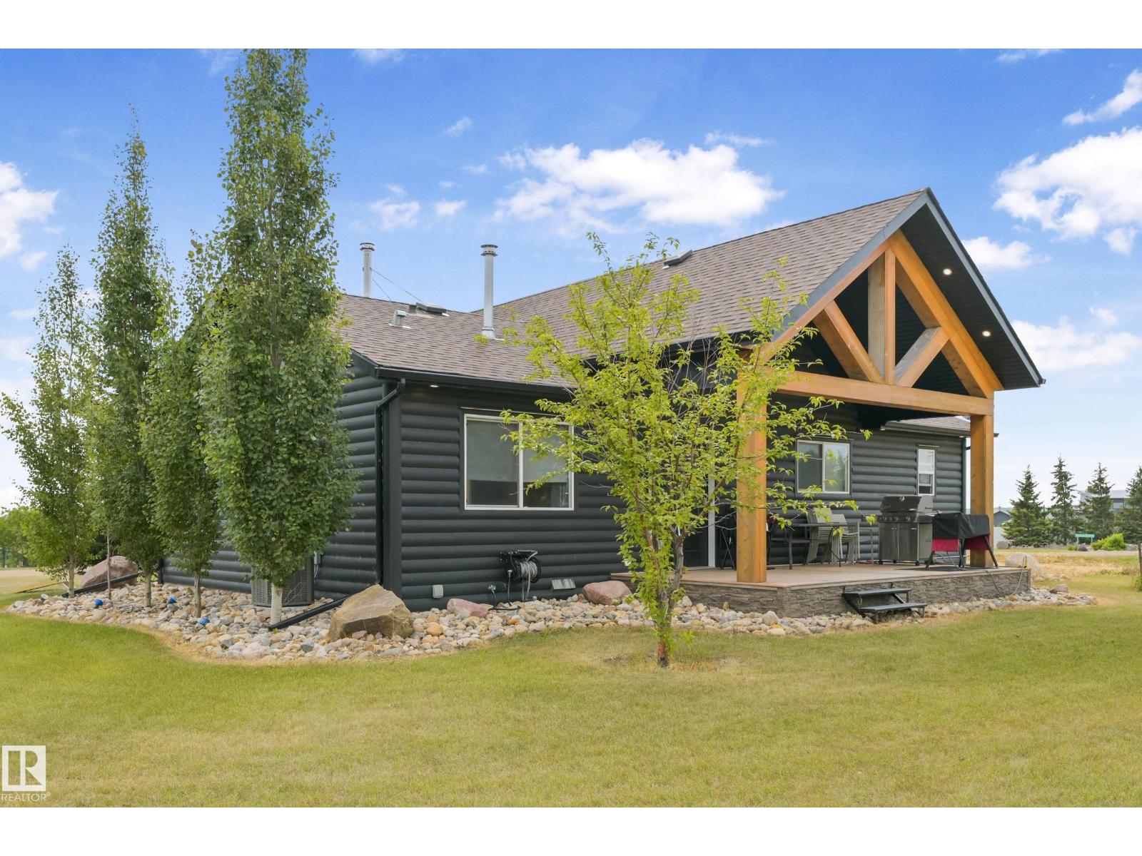 562115 Rr 114 Unit 118, Rural Two Hills County, AB T0B 4K0