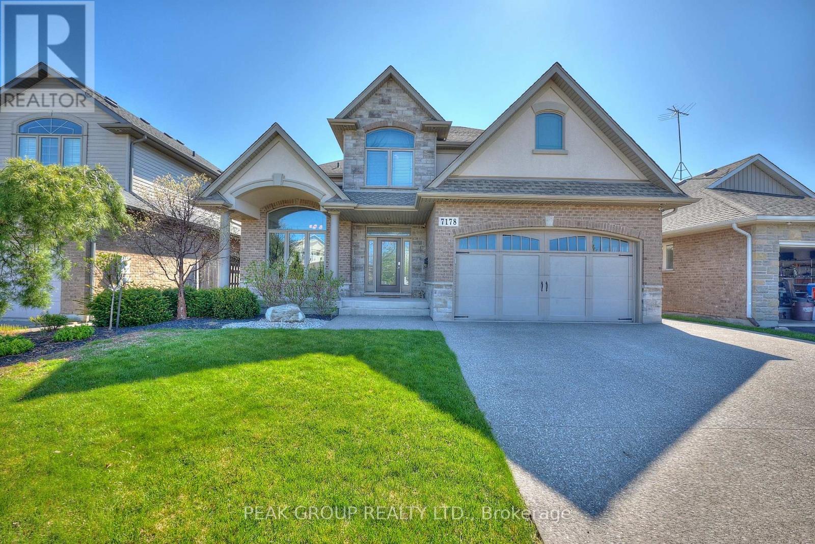 7178 St Michael Ave, Niagara Falls, ON L2H 3N5