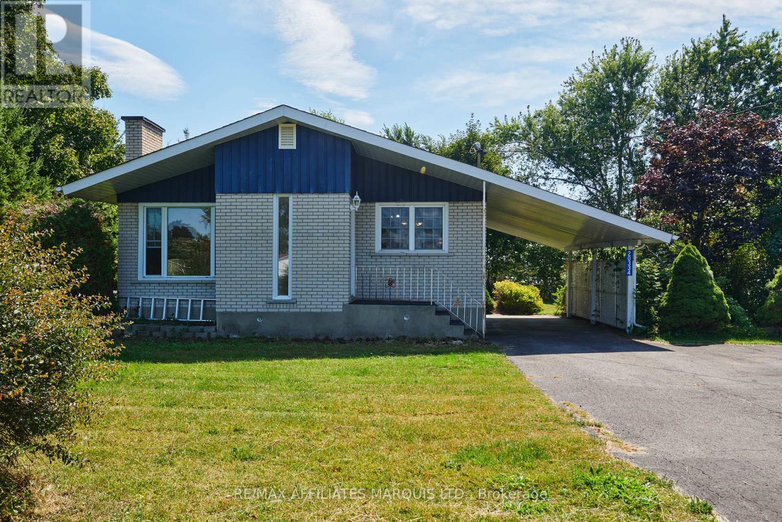 20334 Third St St, South Glengarry, ON K0C 1L0