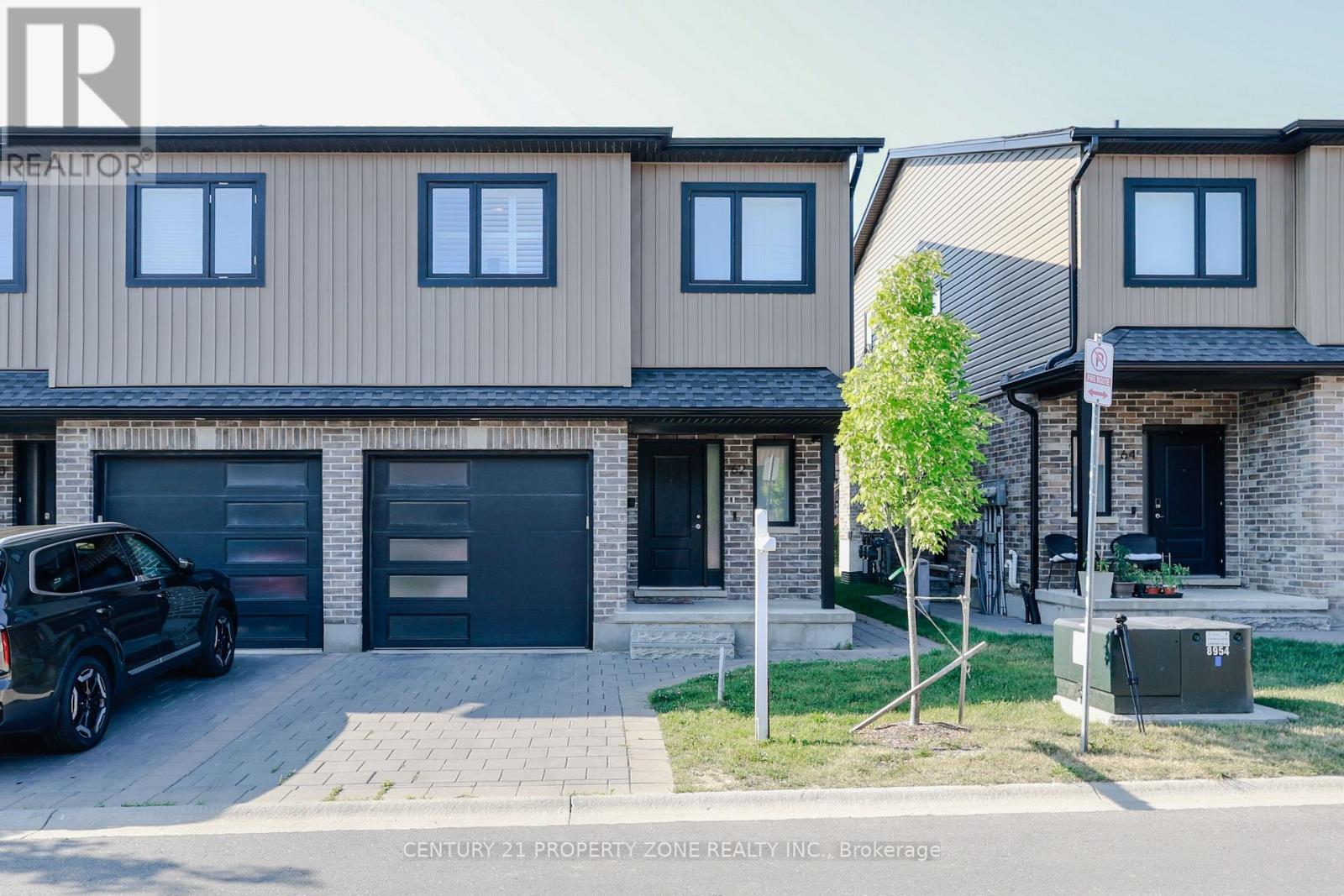 62 811 Sarnia Rd, London, ON N6H 0K3