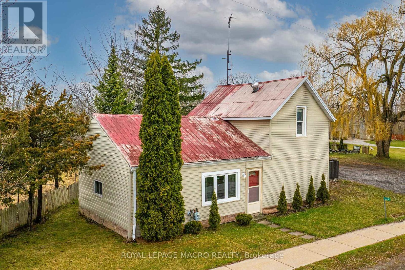 2374 St Anns Rd, West Lincoln, ON L0R 1Y0
