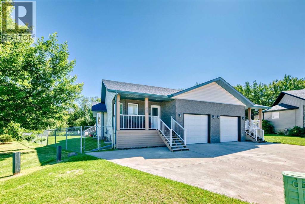 52 Avenueclose Unit 5515 Avenue Close, Innisfail, AB T4G 1G6