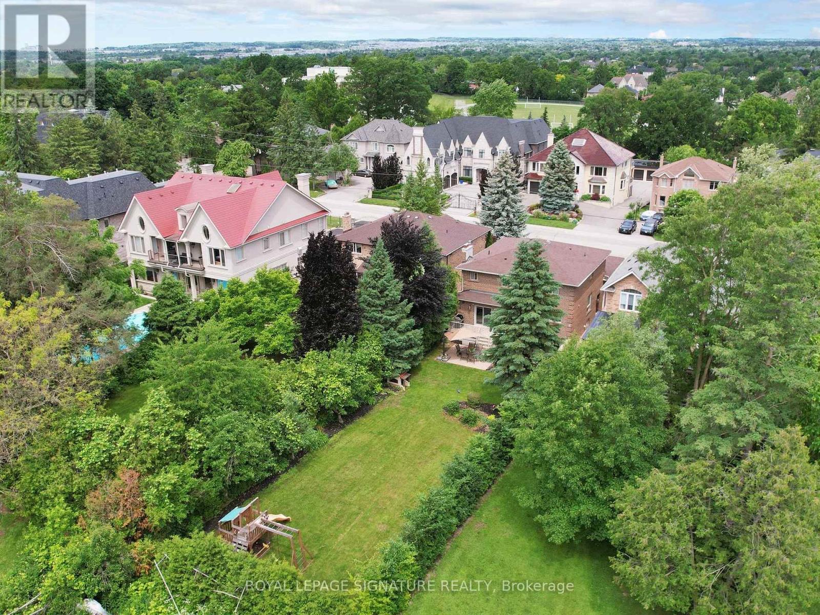 81 Garden Ave, Richmond Hill, ON L4C 6L6
