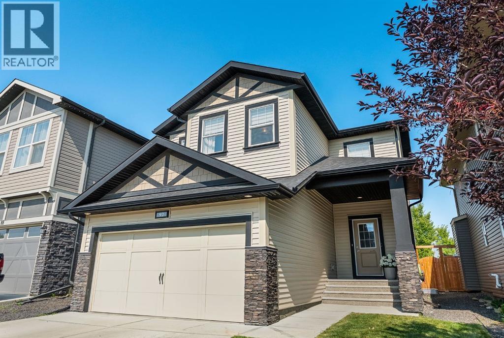 92 Hillcrest Ave SW, Airdrie, AB T4B 4C8