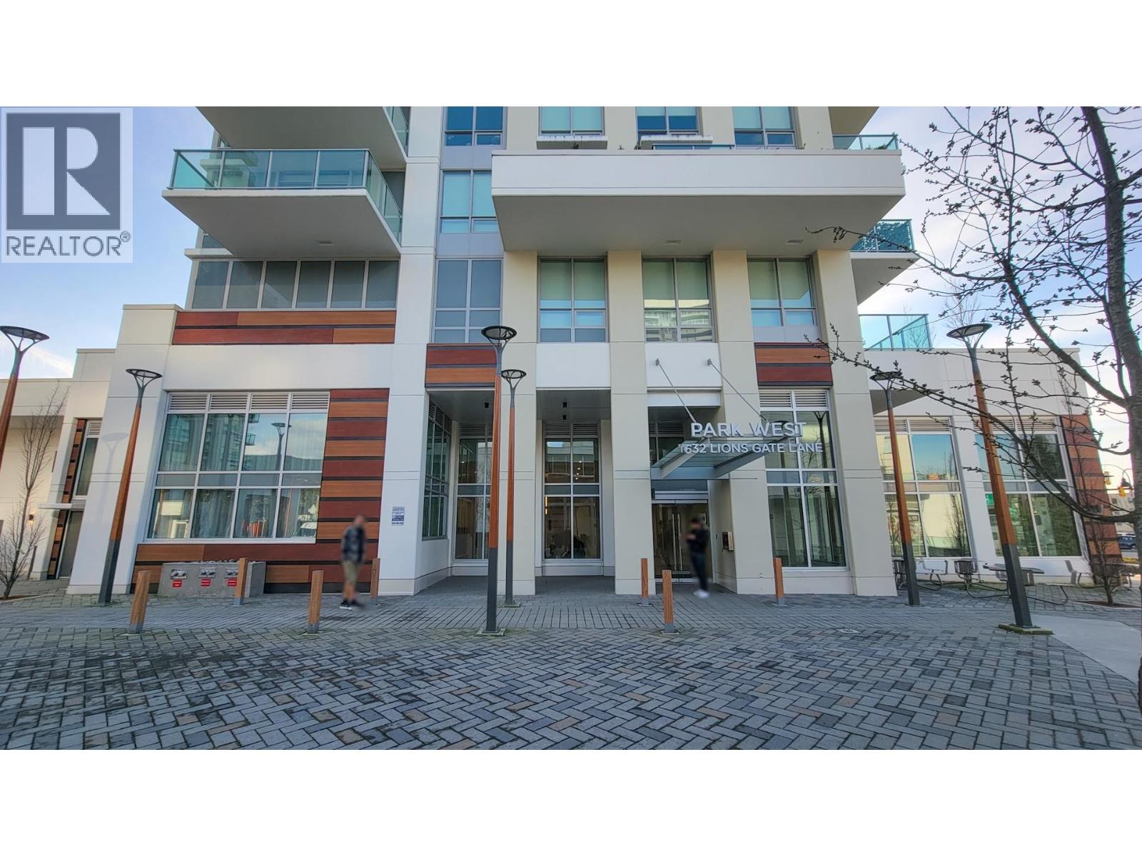 1632 Lions Gate Lane Unit 1302, North Vancouver, BC V7P 0E2