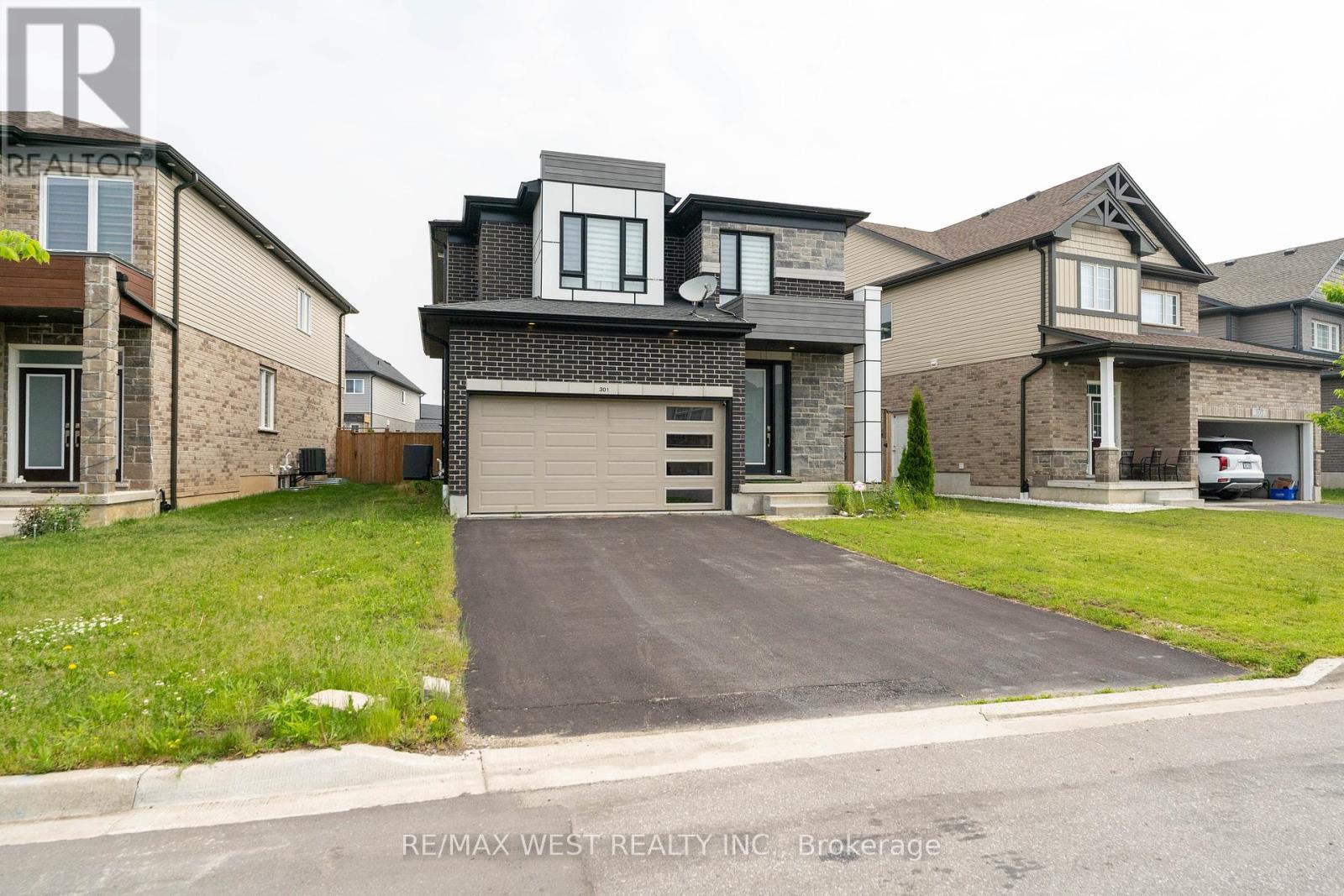 301 Freure Dr, Cambridge, ON N1S 0B5