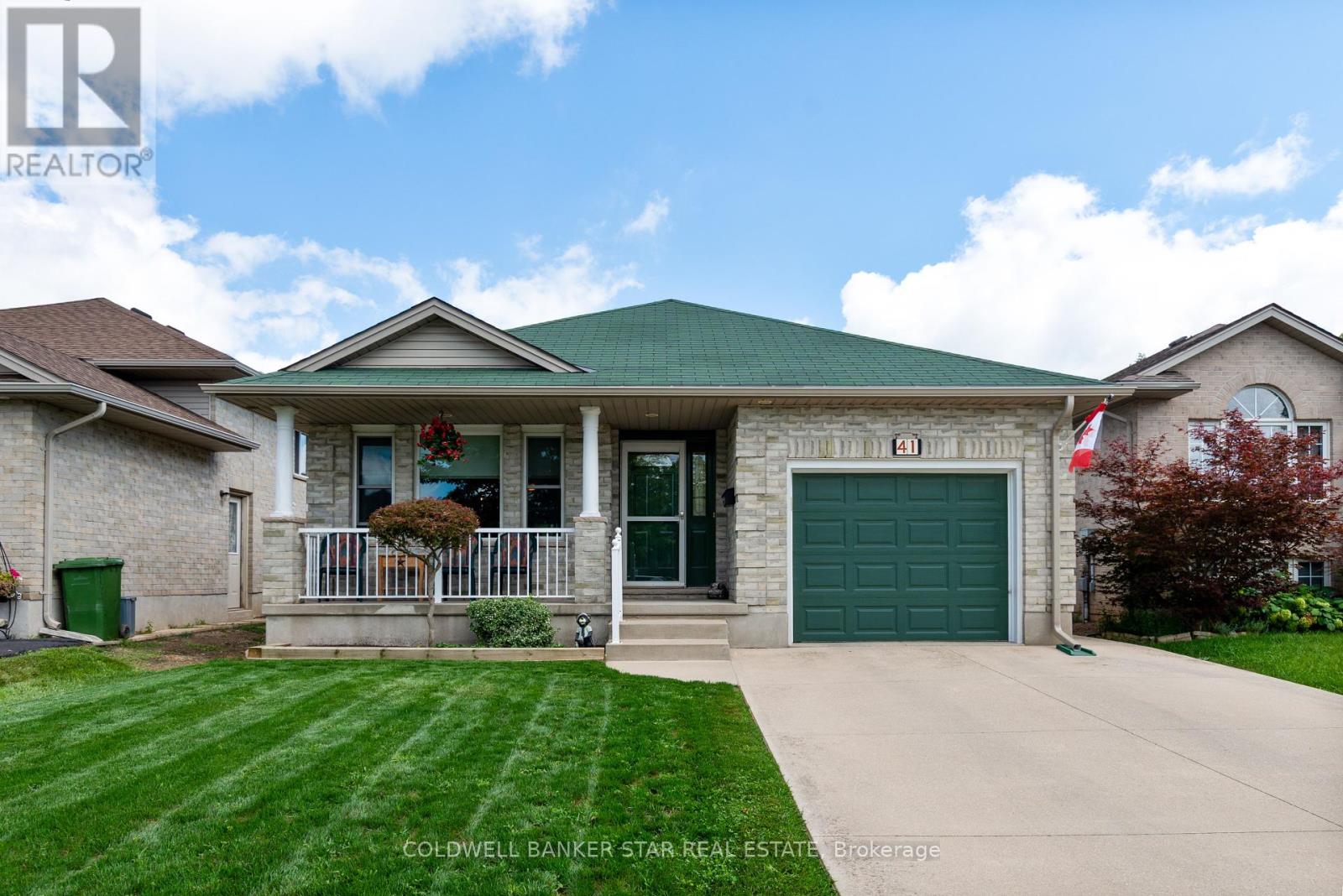 41 Faith Blvd, St. Thomas, ON N5R 6K2