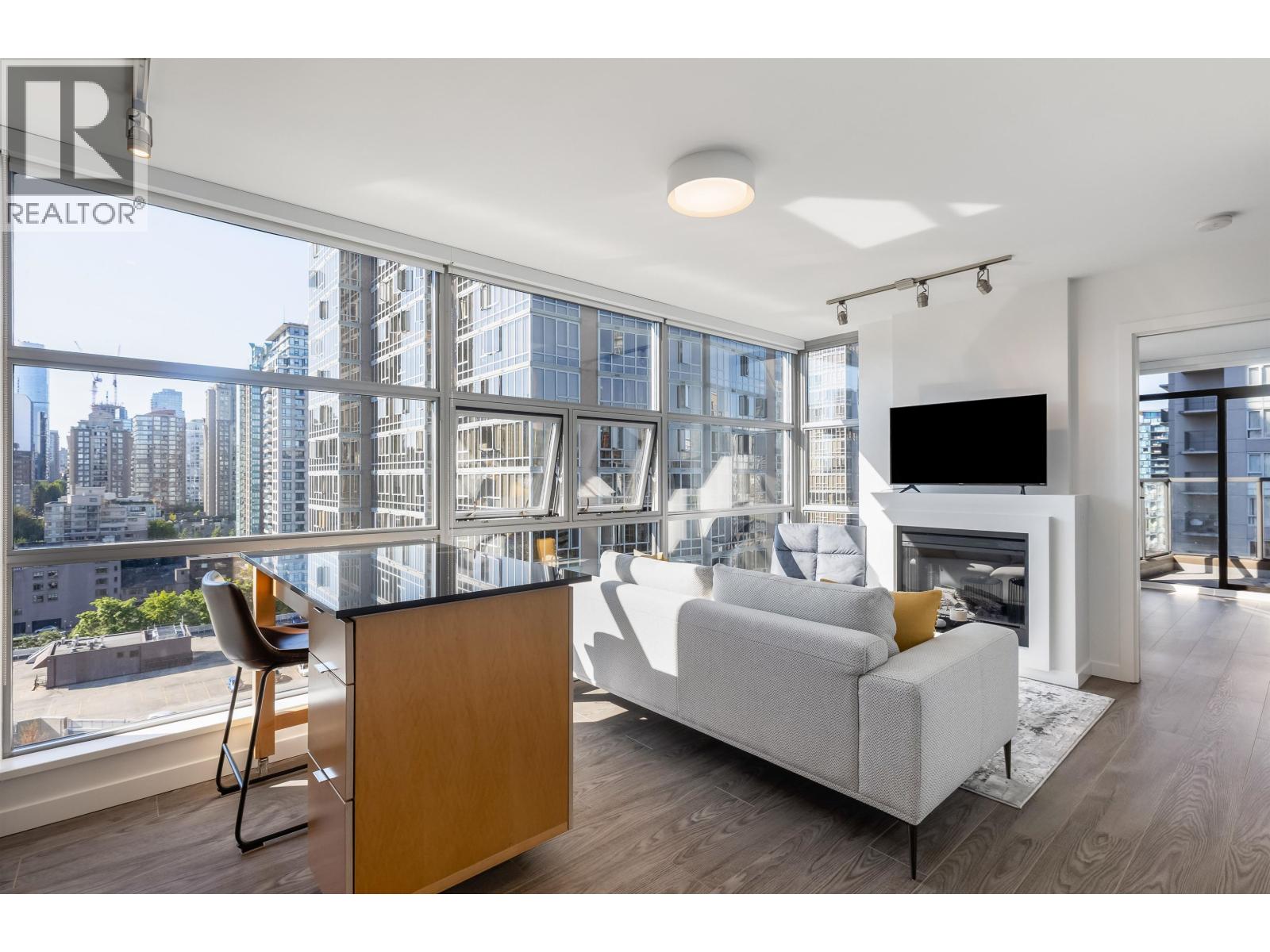989 Beatty Street Unit 1801, Vancouver, BC V6Z 3C2
