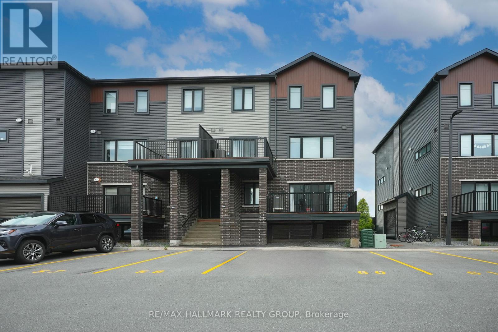 500 Eldorado Private Unit C, Ottawa, ON K2K 1X9